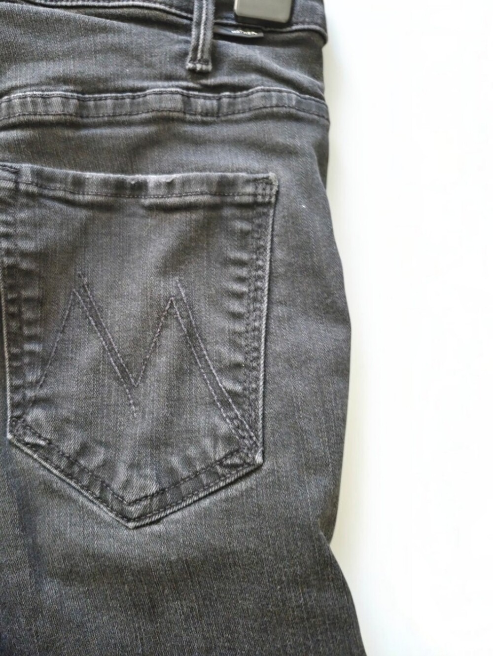MOTHER The Hustler Ankle Fray Not Guilty Black High Rise Fray Hem Jeans Size 27 - Picture 4 of 10